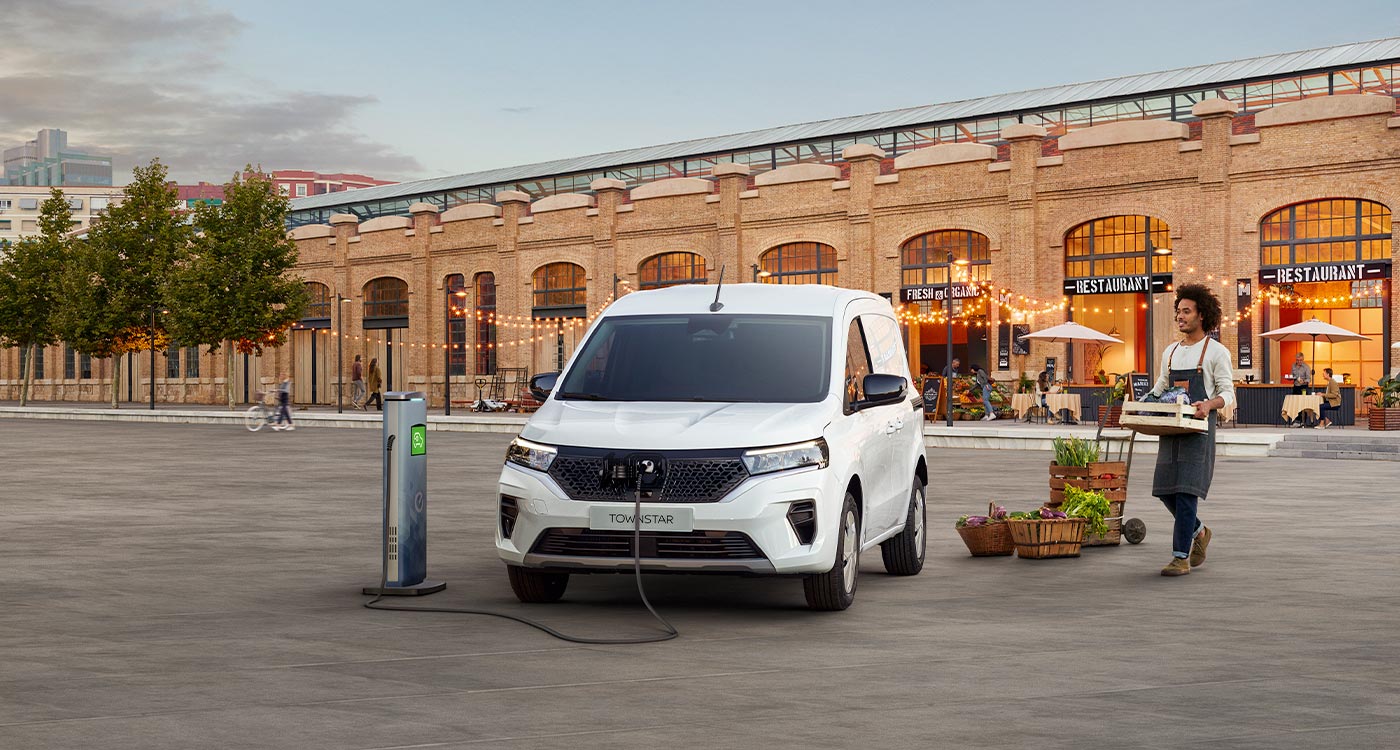 Optez pour l'électrique avec le Nissan Townstar EV dès 299€ HT / mois