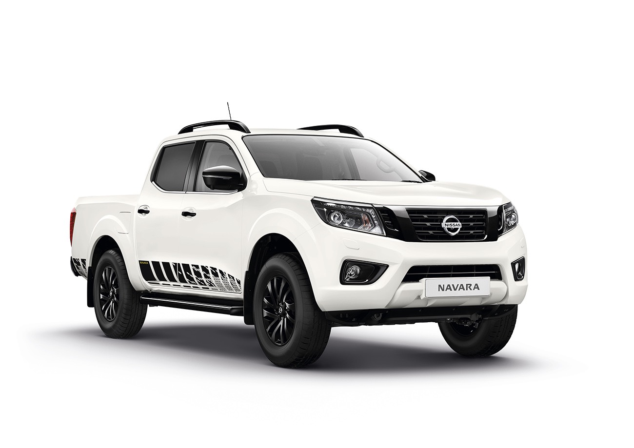 Nissan NAVARA N-GUARD Blanc