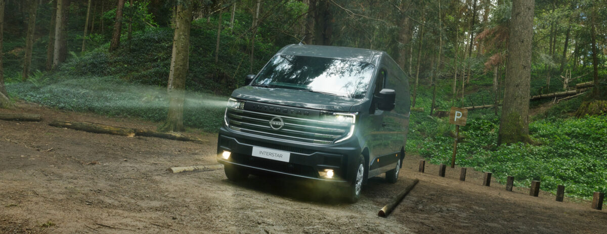 Nissan Interstar design